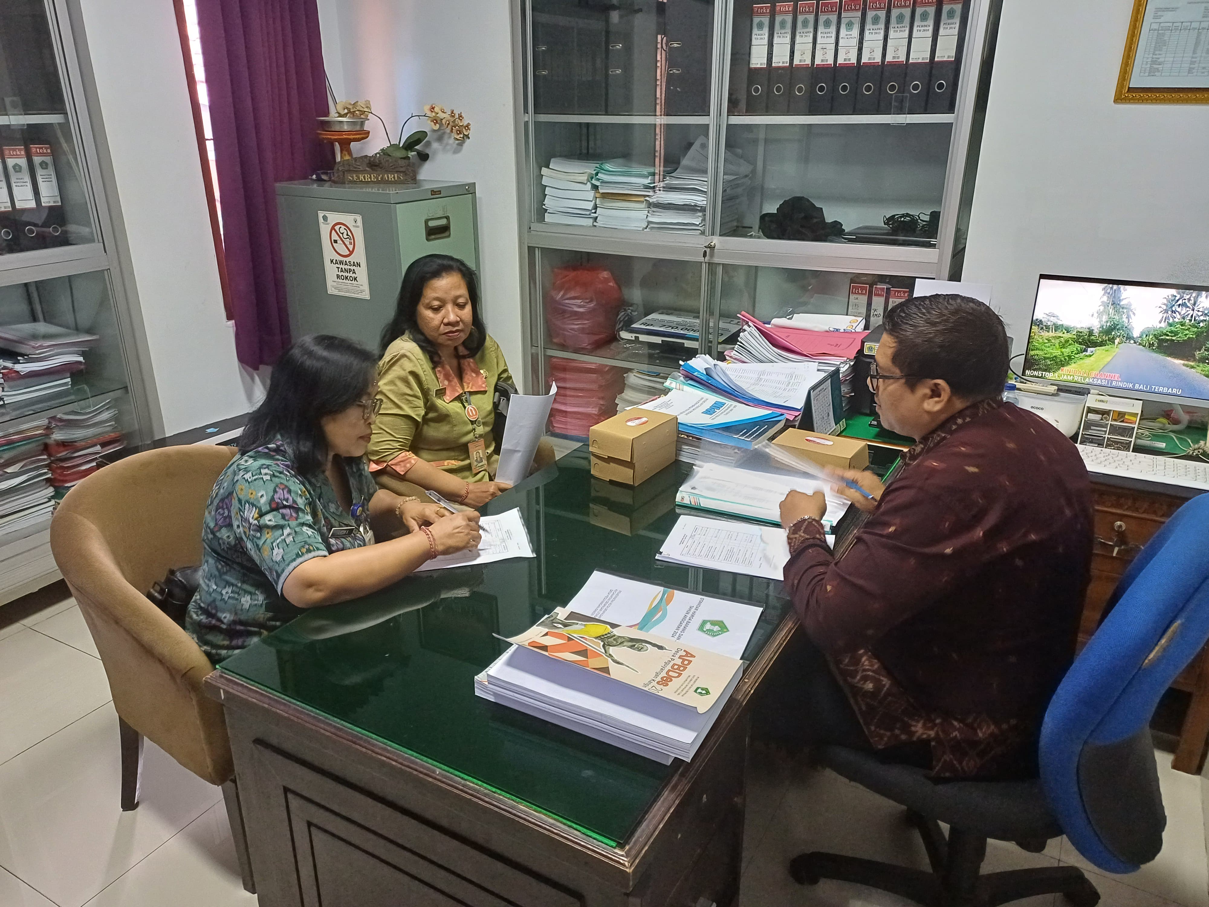 MONITORING DAN EVALUASI APB DESA SEMESTER I TAHUN 2024 DARI KECAMATAN DENPASAR UTARA