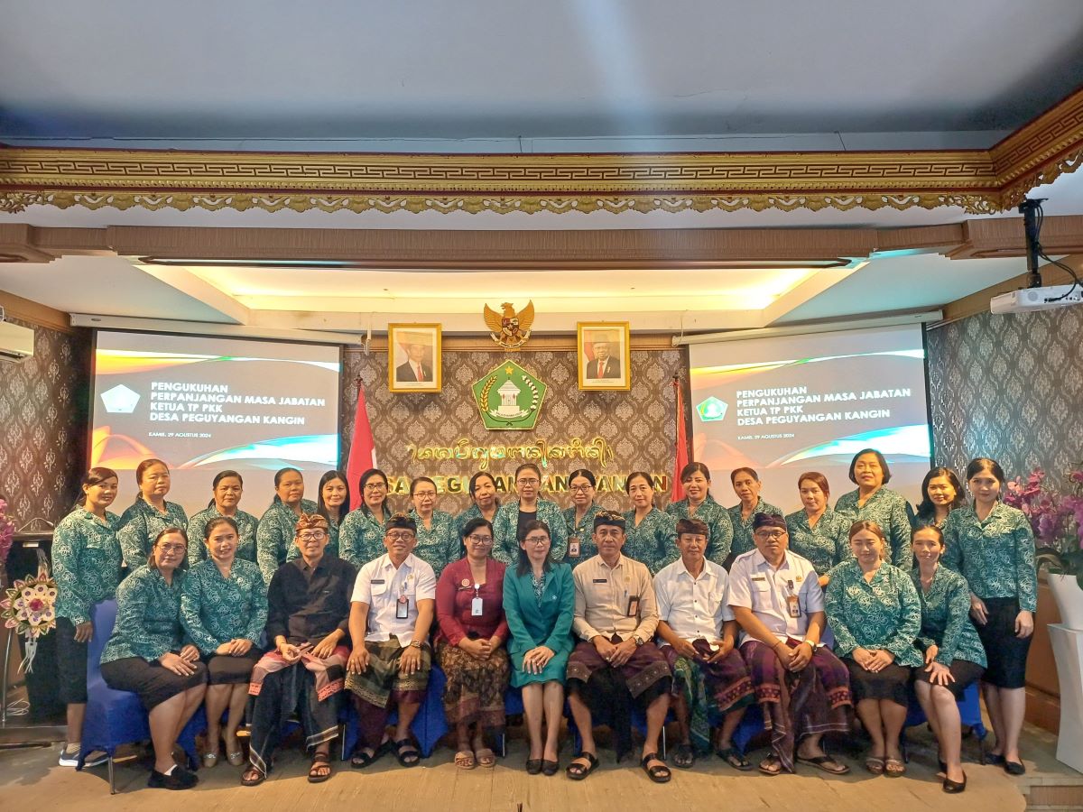 PENGUKUHAN PERPANJANGAN MASA JABATAN KETUA TIM PENGGERAK PKK TAHUN 2019 - 2027