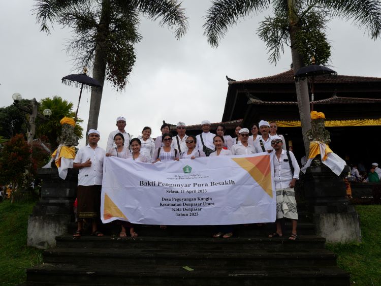 Bakti Pengayar Pura Besakih