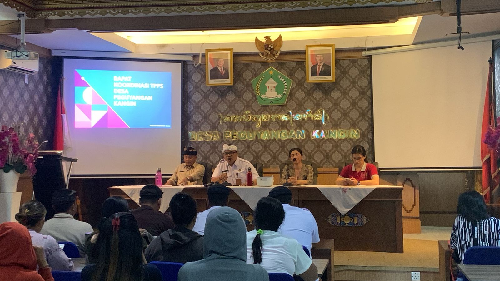 RAPAT EVALUASI PELAKSANAAN KEGIATAN POSYANDU ILP OLEH KADER KESEHATAN DESA PEGUYANGAN KANGIN