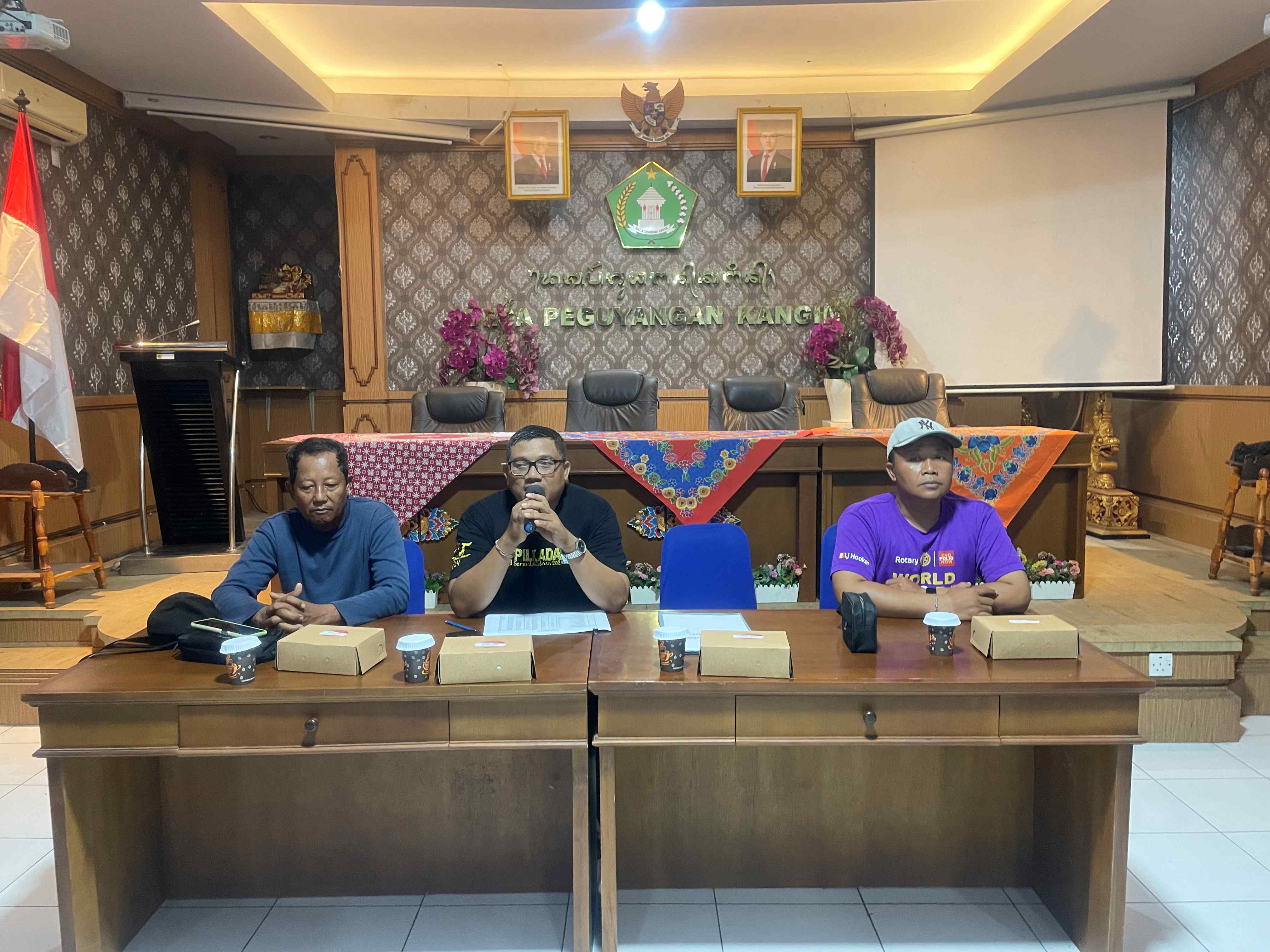PEMBENTUKAN PANITIA PARADE SENI DAN BUDAYA DESA PEGUYANGAN KANGIN TAHUN 2025