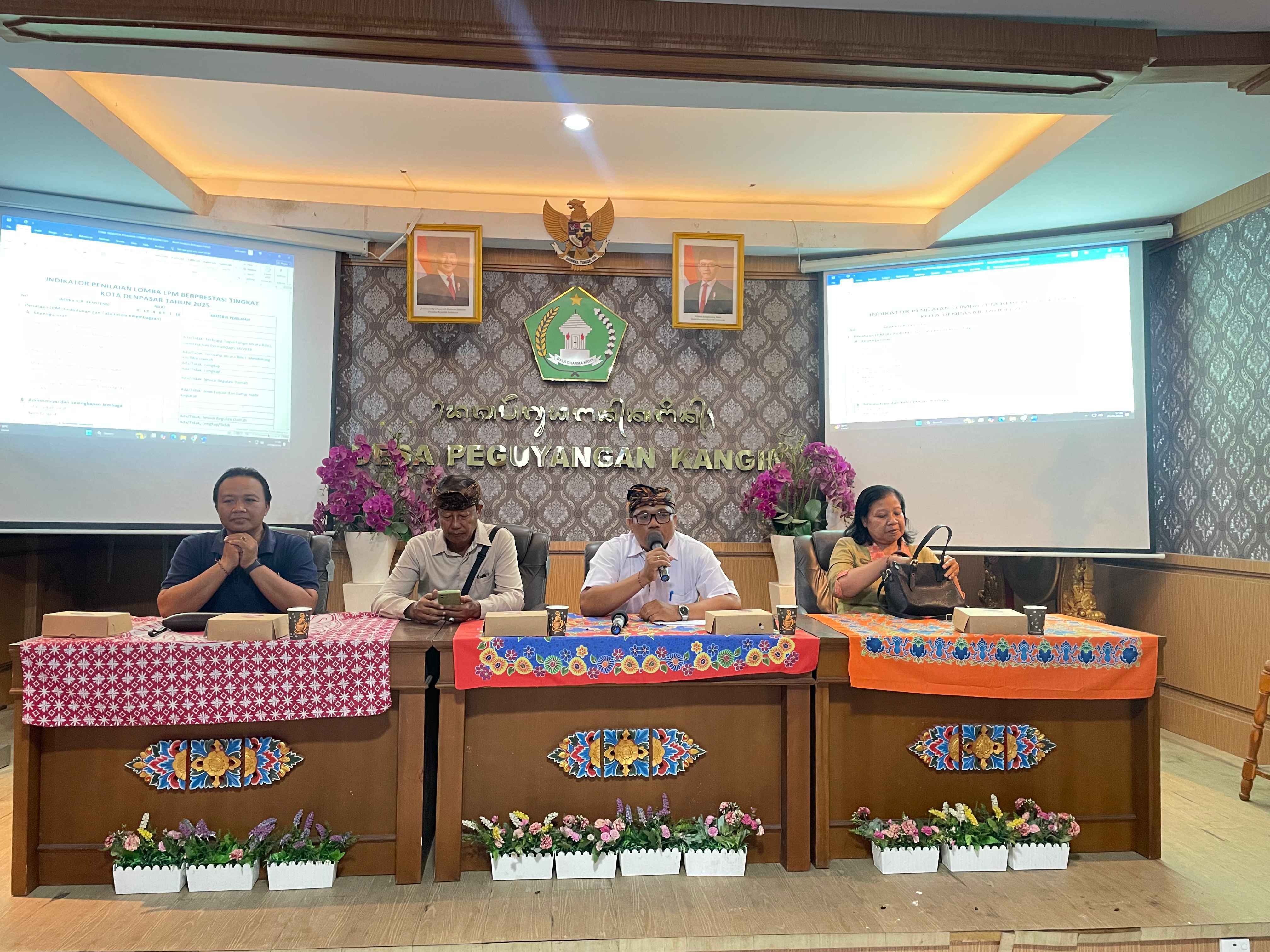 Pembinaan LPM Desa Peguyangan Kangin  Persiapan Mewakili Denpasar Utara