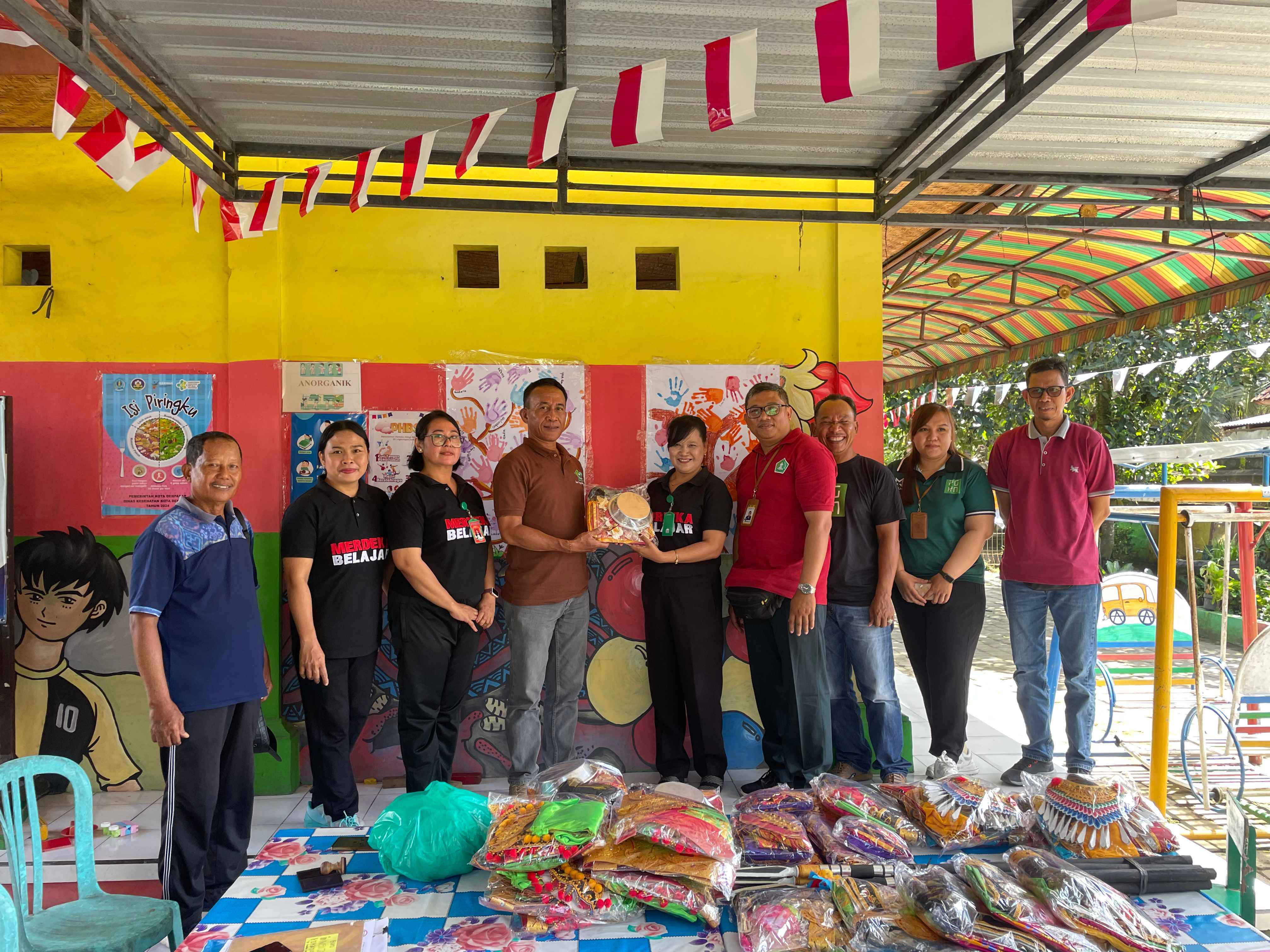 Penyerahan Dukungan Penyelenggaraan ke PAUD Bhuana Kumara III