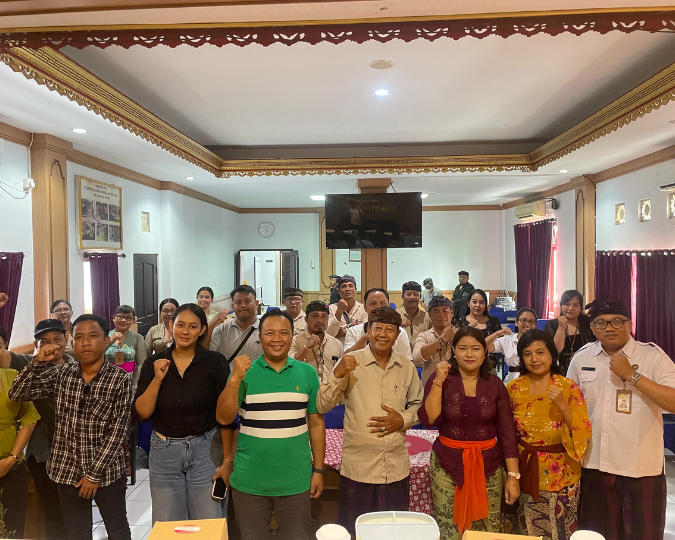 RAPAT KOORDINASI PEMBENTUKAN KEPENGURUSAN KOPERASI MERAH PUTIH DESA PEGUYANGAN KANGIN