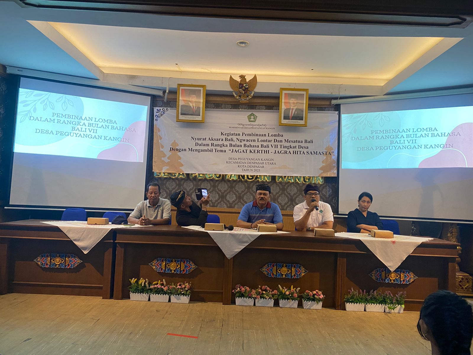 KEGIATAN PEMBINAAN LOMBA NYURAT AKSARA BALI, NGWACEN LONTAR DAN MESATUE BALI DALAM RANGKA BULAN BAHASA BALI VII TINGKAT DESA DENGAN MENGAMBIL TEMA "JAGAT KERTHI - JAGRA HITA SAMASTA"