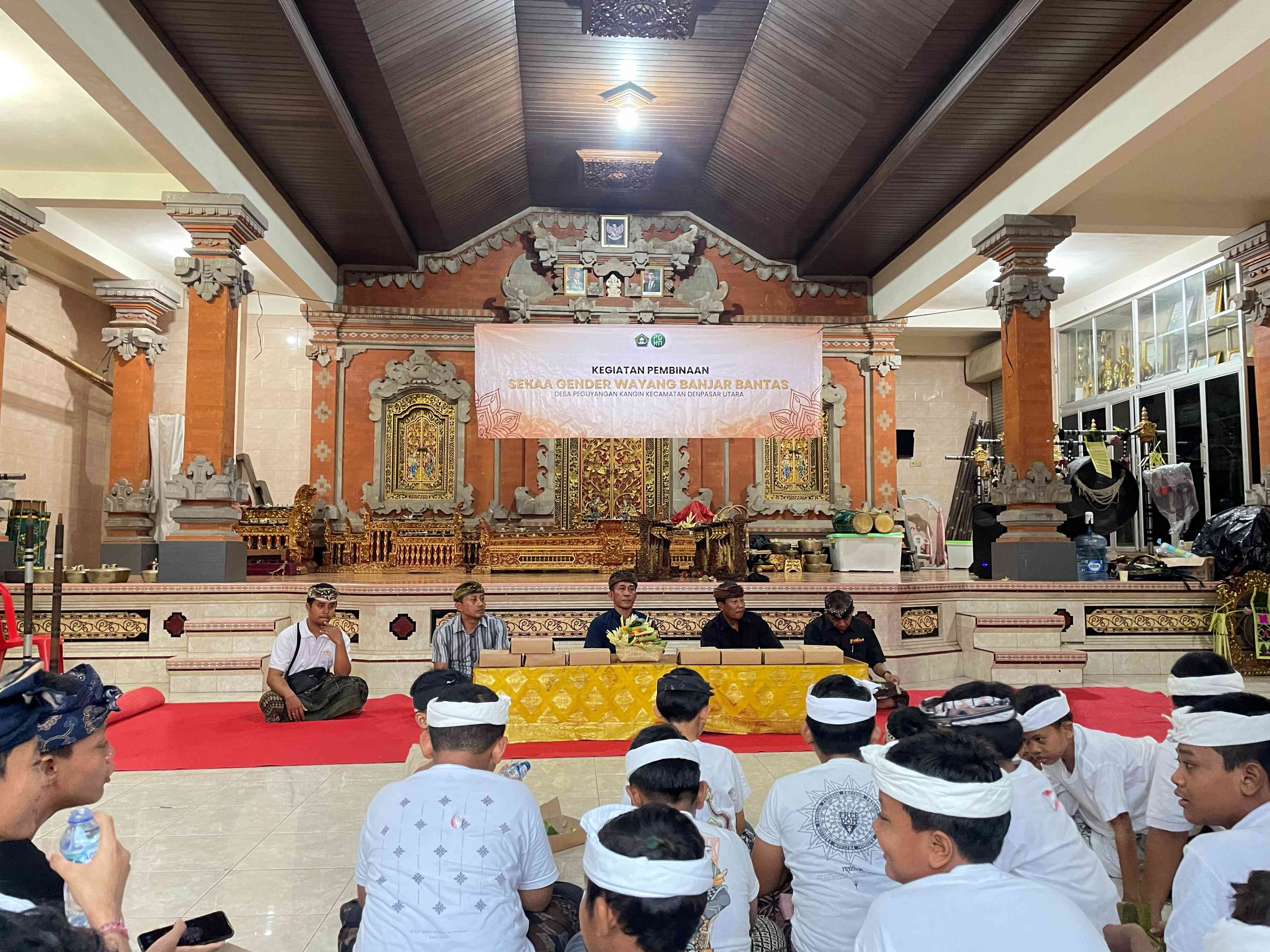 Pembinaan Sekaa Gender Dusun Bantas Upaya Melestarikan Seni Budaya Bali bagi Generasi Muda